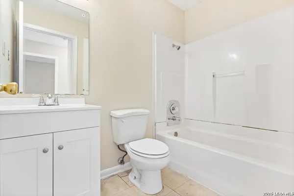 $1,250 | 4718 Casa Oro Street, San Antonio, TX 78233