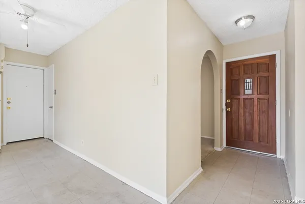 $1,250 | 4718 Casa Oro Street, San Antonio, TX 78233