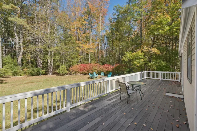 $979,000 | 18 Longwood Drive, Kennebunk, ME 04043