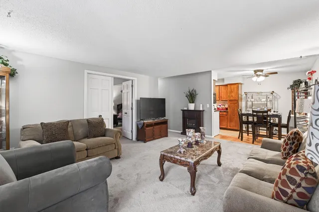 $99,000 | 4207 Lakeside Avenue North, Unit 137, Brooklyn Center, MN 55429