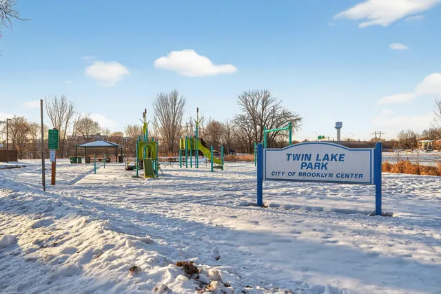 $99,000 | 4207 Lakeside Avenue North, Unit 137, Brooklyn Center, MN 55429