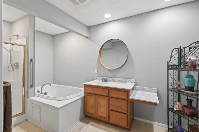 $99,000 | 4207 Lakeside Avenue North, Unit 137, Brooklyn Center, MN 55429