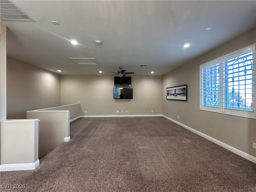 309 Goldstar Street Henderson, NV 89012 - Photo 27 of 46 Upstairs room w/bath