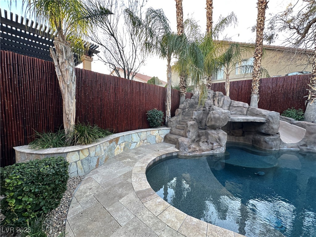 309 Goldstar Street Henderson, NV 89012 - Photo 36 of 46 Beautiful bamboo wall and planters