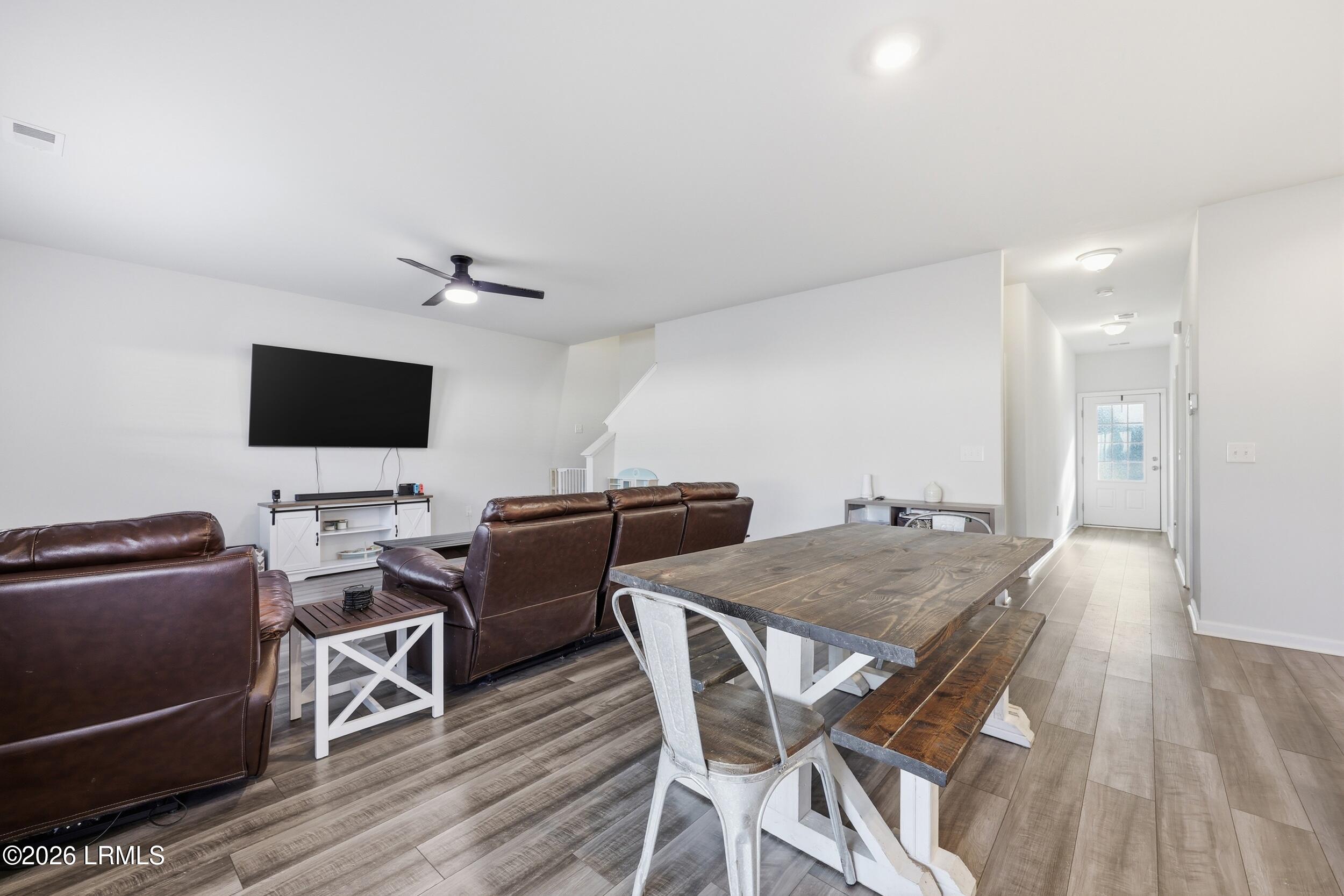 81 Chestnut Street Beaufort, SC 29906 - Photo 13 of 44 12_ru4a1072