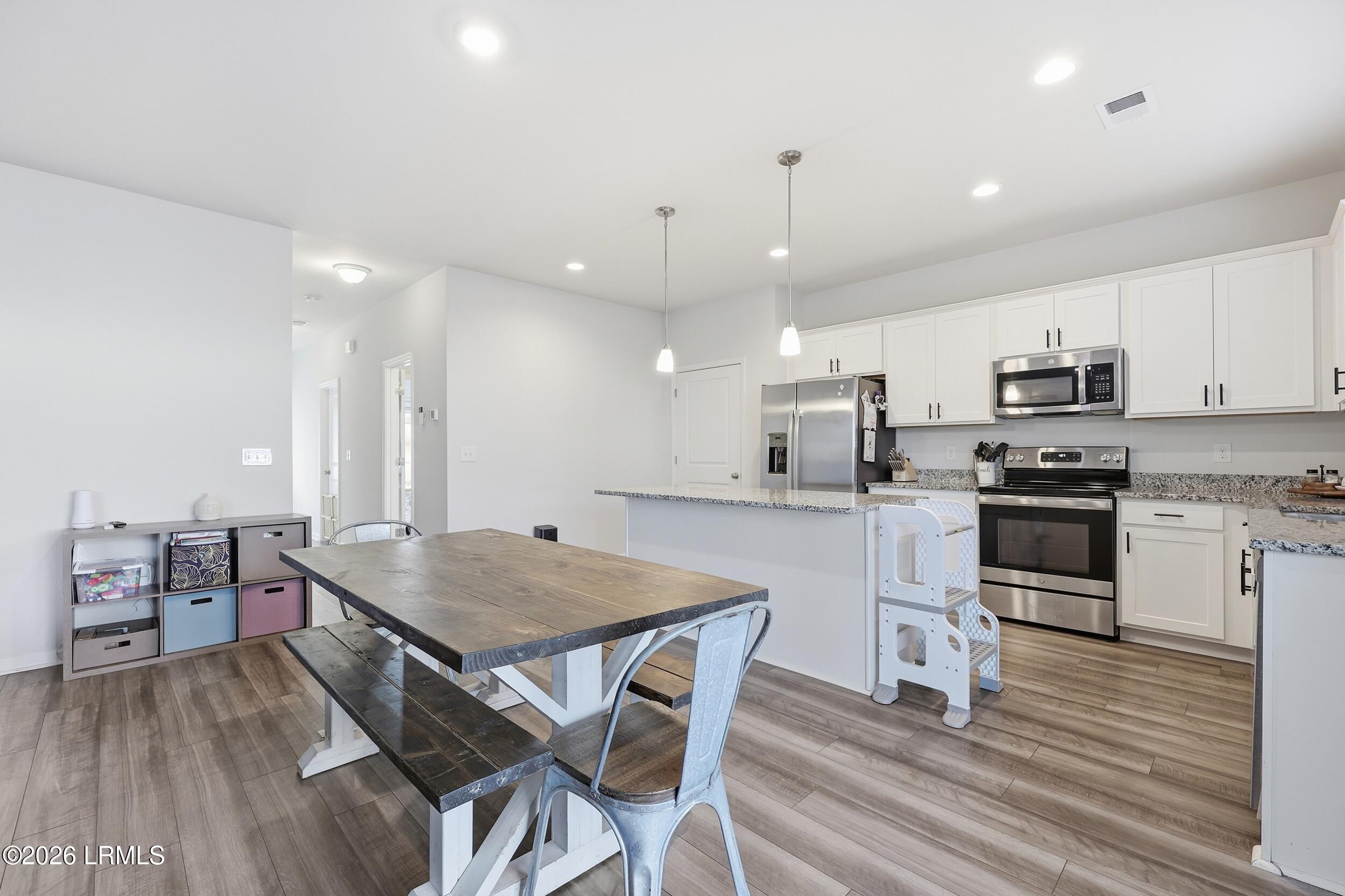 81 Chestnut Street Beaufort, SC 29906 - Photo 8 of 44 7_ru4a1082