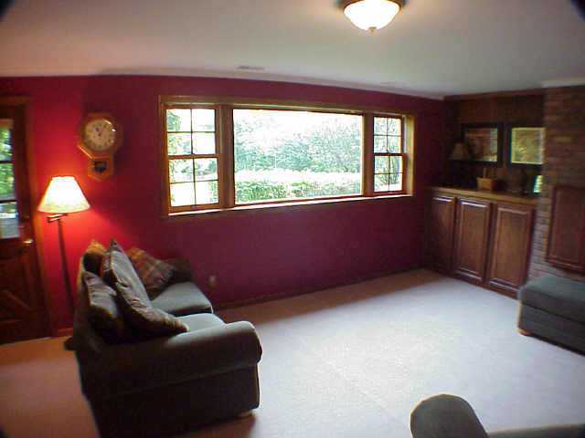 2312 Johnston Road Columbus, OH 43220 - Photo 2 of 5