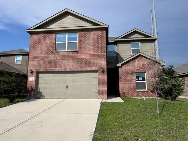 $305,000 | 152 Banjo Trail, Newark, TX 76071