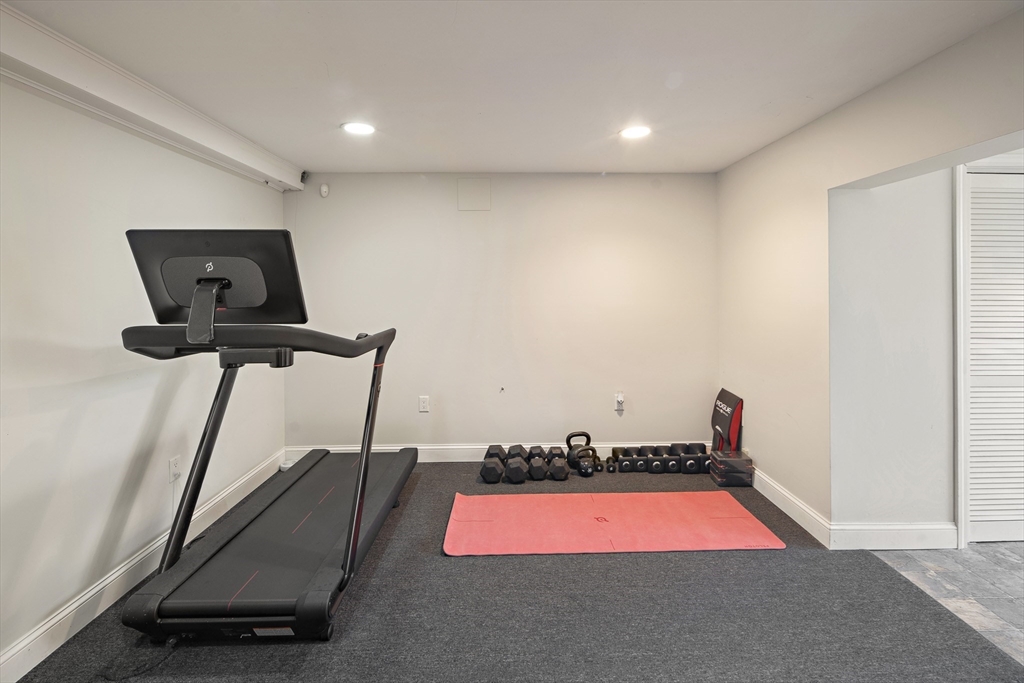 18 Nob Way Lowell, MA 01852 - Photo 27 of 37 Gallery Image 27