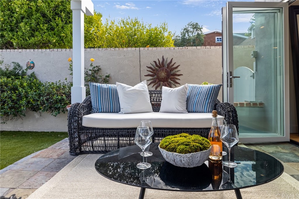 540 24th Place Hermosa Beach, CA 90254 - Photo 21 of 75