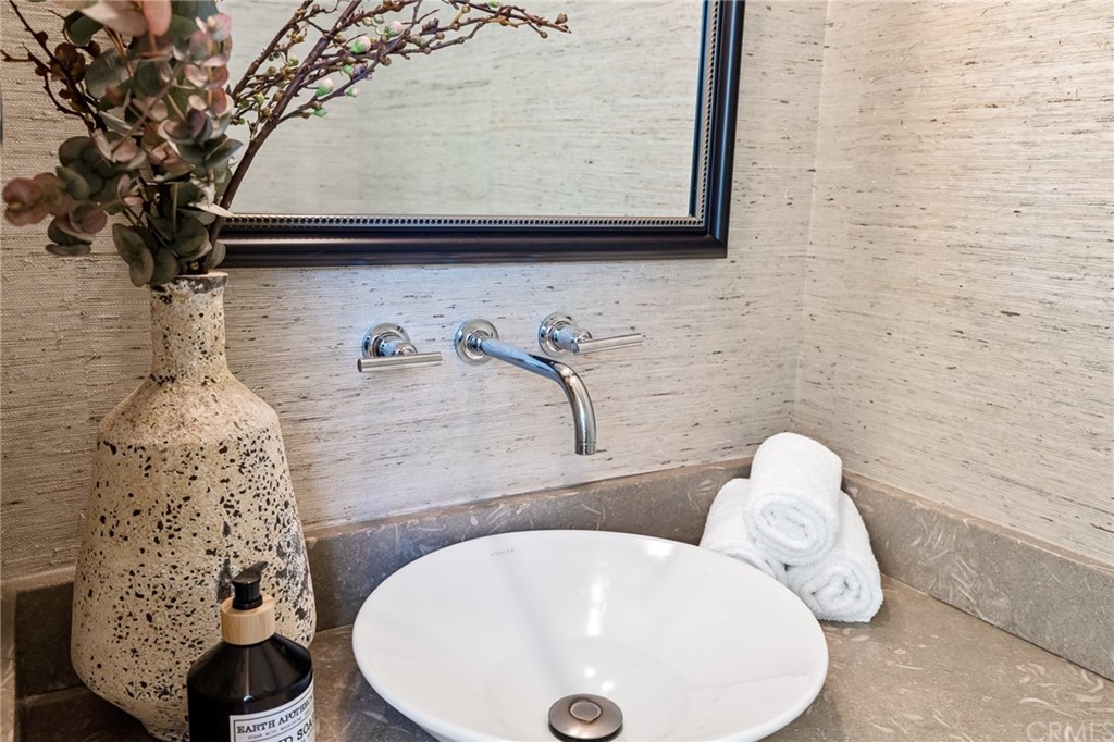 540 24th Place Hermosa Beach, CA 90254 - Photo 37 of 75