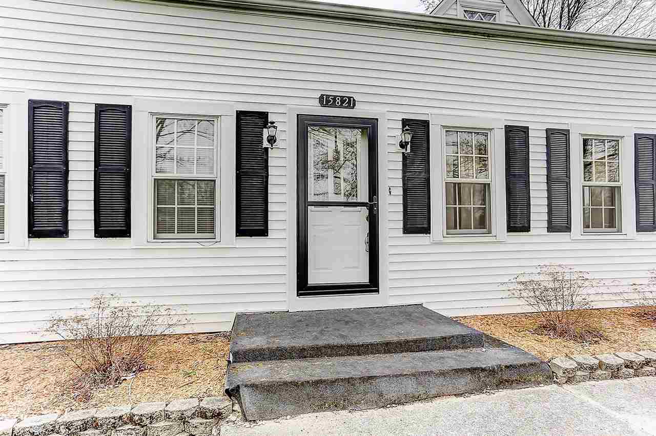 15821 Winchester Road Fort Wayne, IN 46819 - Photo 3 of 36
