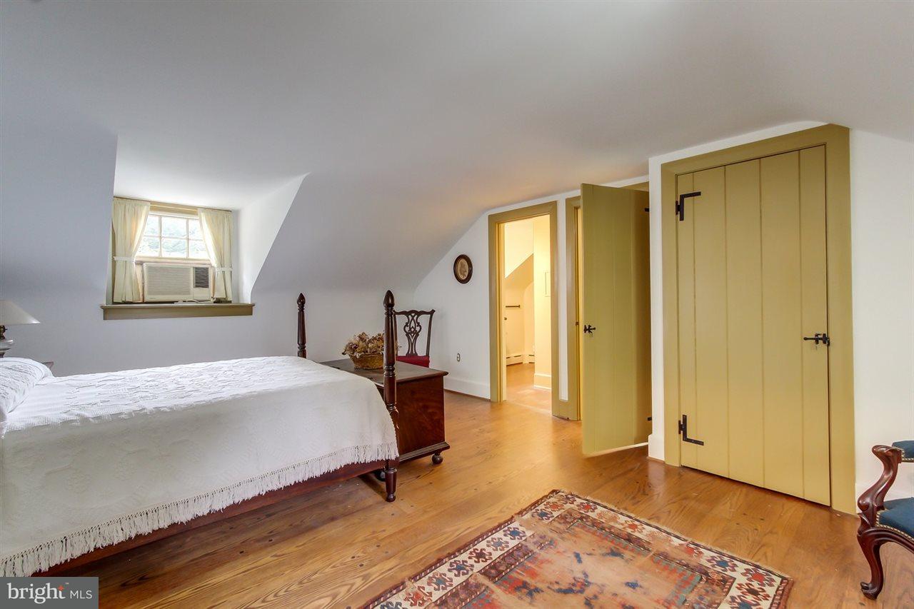 3684 Cheltenham Road York, PA 17402 - Photo 13 of 36 Gallery Image 13