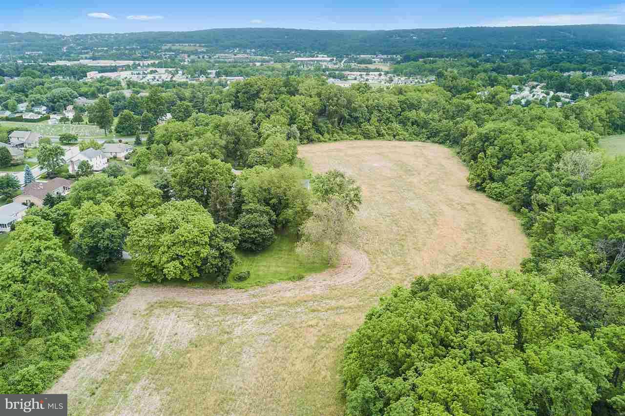 3684 Cheltenham Road York, PA 17402 - Photo 32 of 36 Gallery Image 32