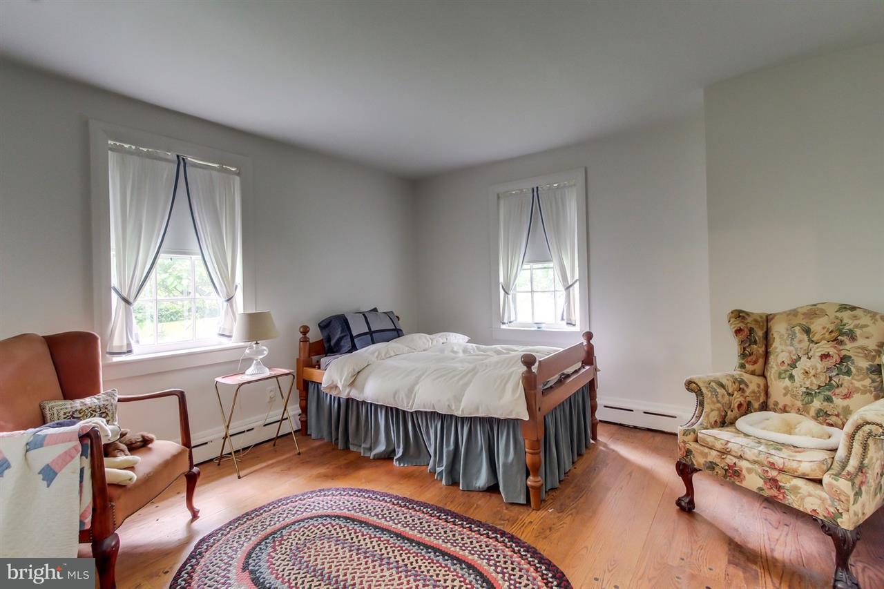 3684 Cheltenham Road York, PA 17402 - Photo 10 of 36 Gallery Image 10
