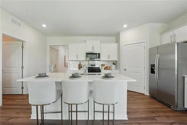 $481,990 | 19610 West 201st Street, Spring Hill, KS 66083