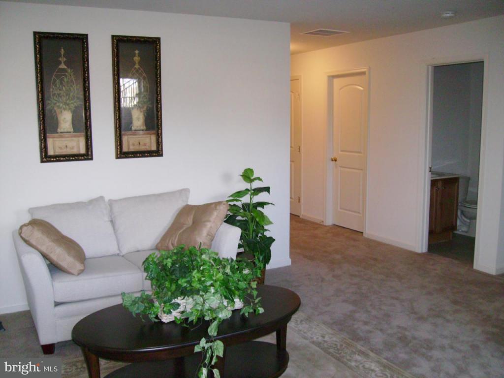 616 Petersburg Road, Unit 122 Lancaster, PA 17601 - Photo 10 of 11