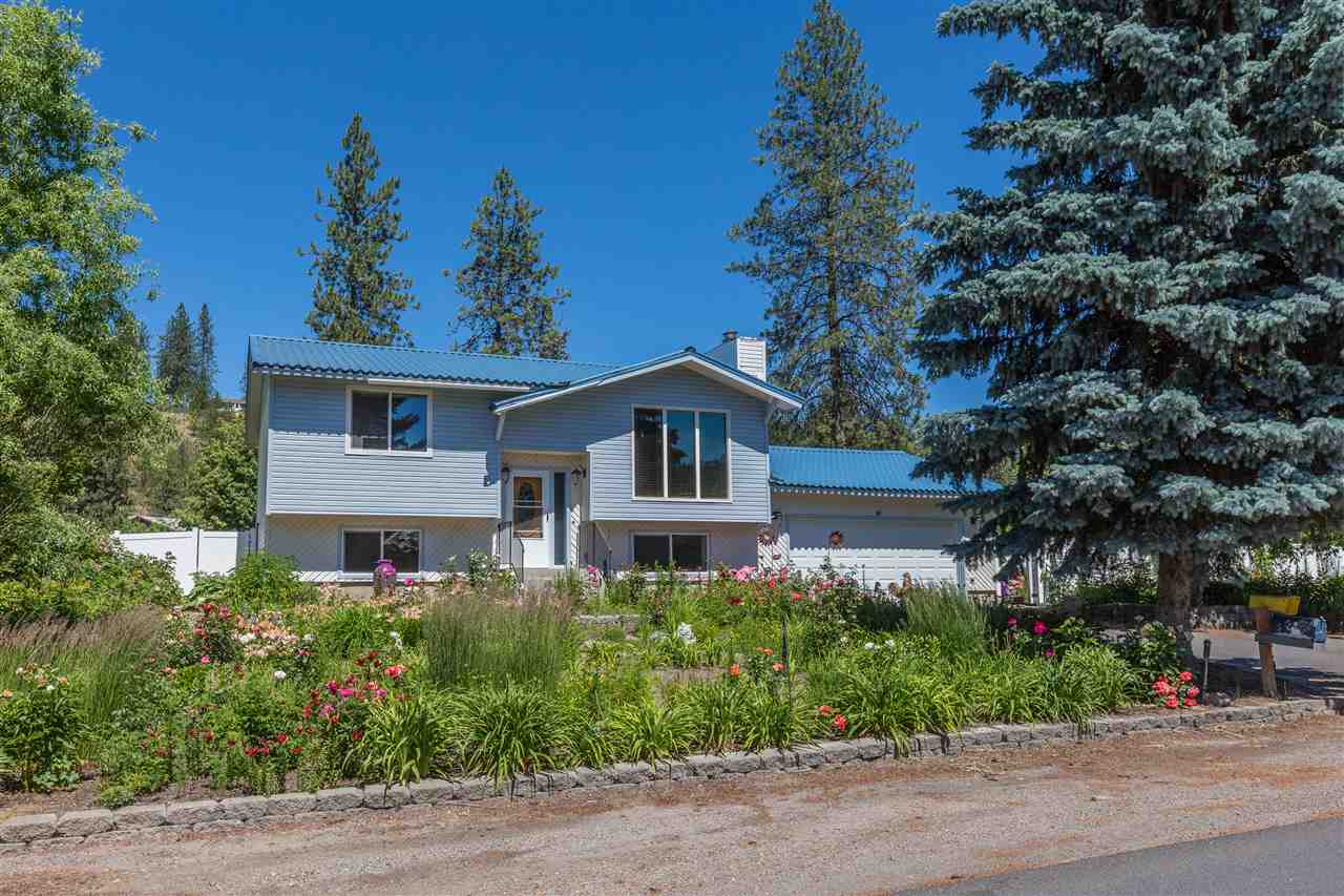 207 East Shore Road Nine Mile Falls, WA 99026 - Photo 1 of 20 Gallery Image 1