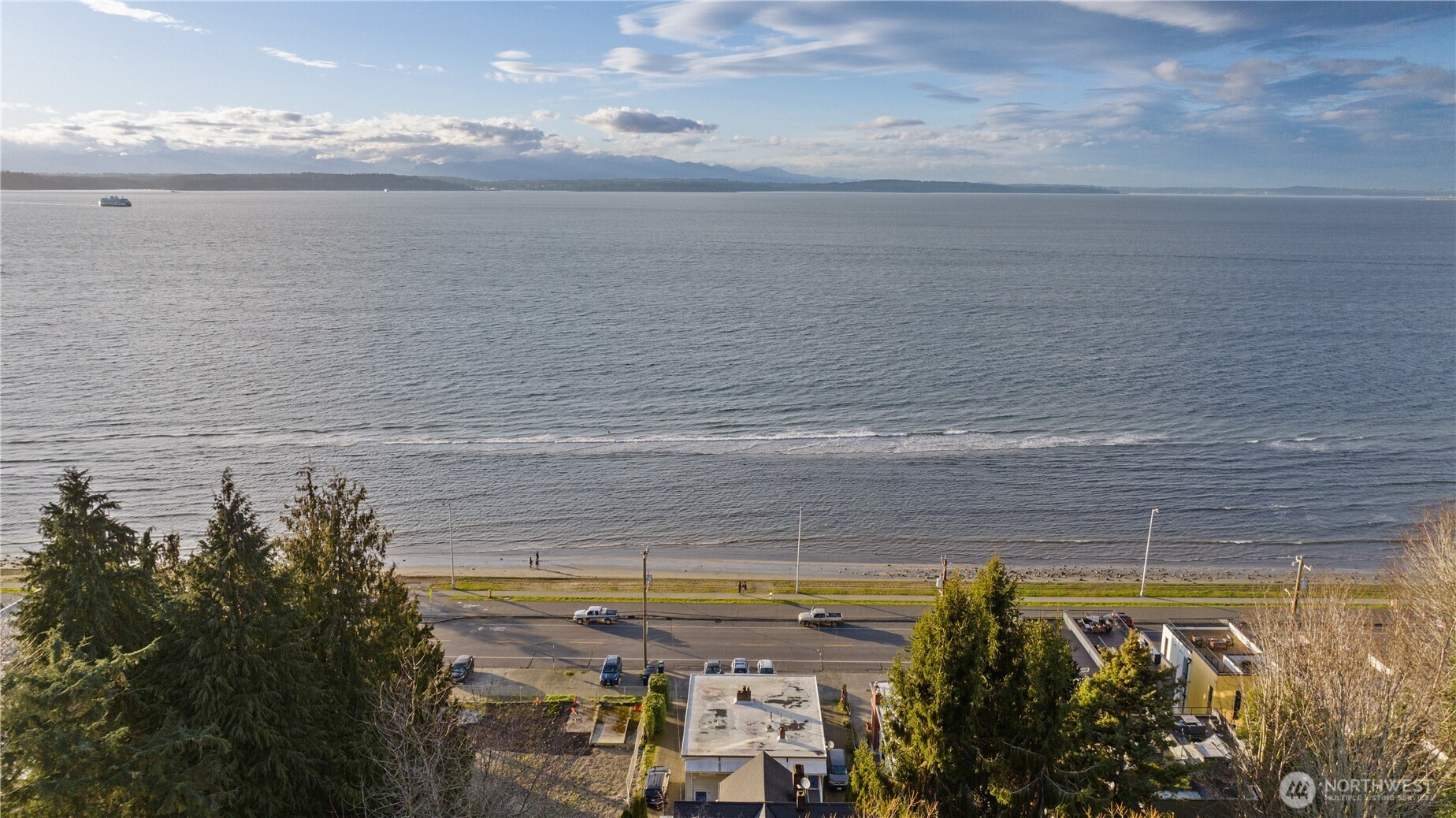 1788 Alki Avenue Southwest Seattle, WA 98116 - Photo 37 of 38