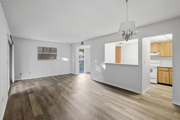 $159,900 | 100 Sweetgum Woods Court, Unit 9B, Deltona, FL 32725