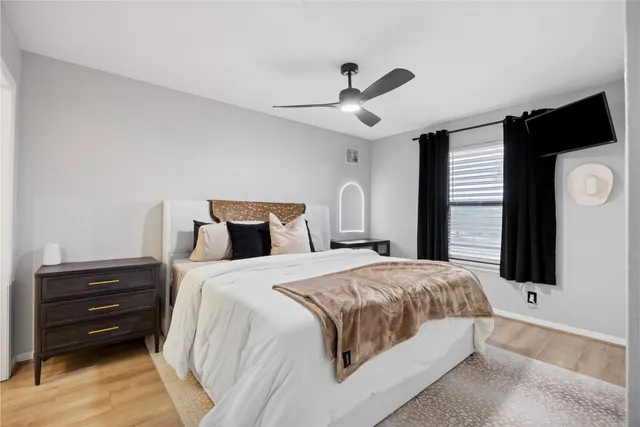 $3,500 | 1114 Tiki Drive, Tiki Island, TX 77554