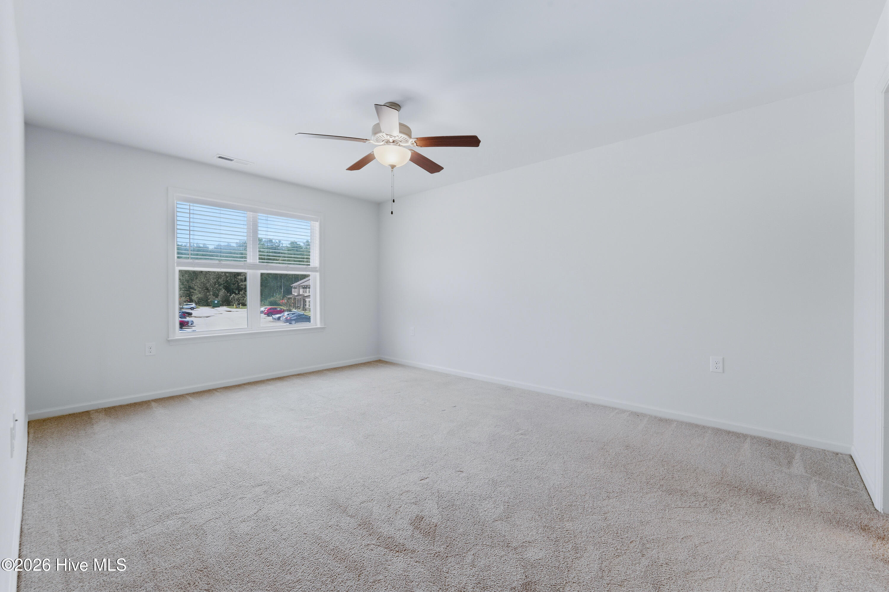 446 Sullivan Loop Road Midway Park, NC 28544 - Photo 12 of 27 Gallery Image 12