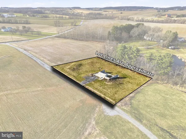 $599,000 | 5086 Lakewood Lane, Stewartstown, PA 17363