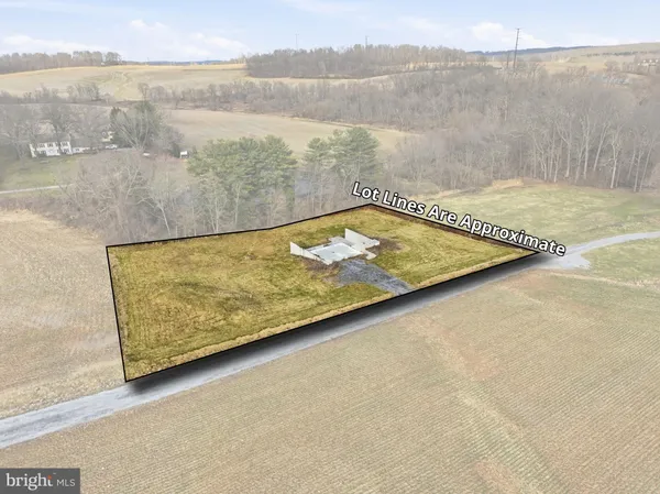 $599,000 | 5086 Lakewood Lane, Stewartstown, PA 17363