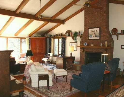 37 Johns Hill Road Washington, PA 15301 - Photo 5 of 7 Den/Family/Great Room.