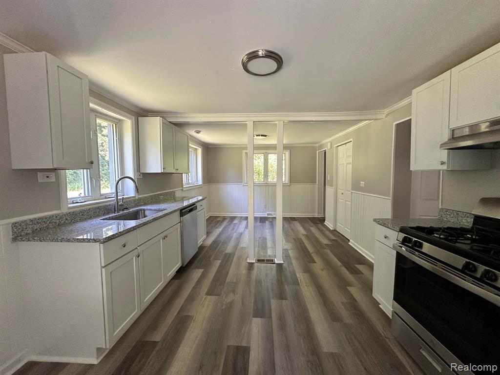 38119 Herman Street Romulus, MI 48174 - Photo 8 of 22 Gallery Image 8