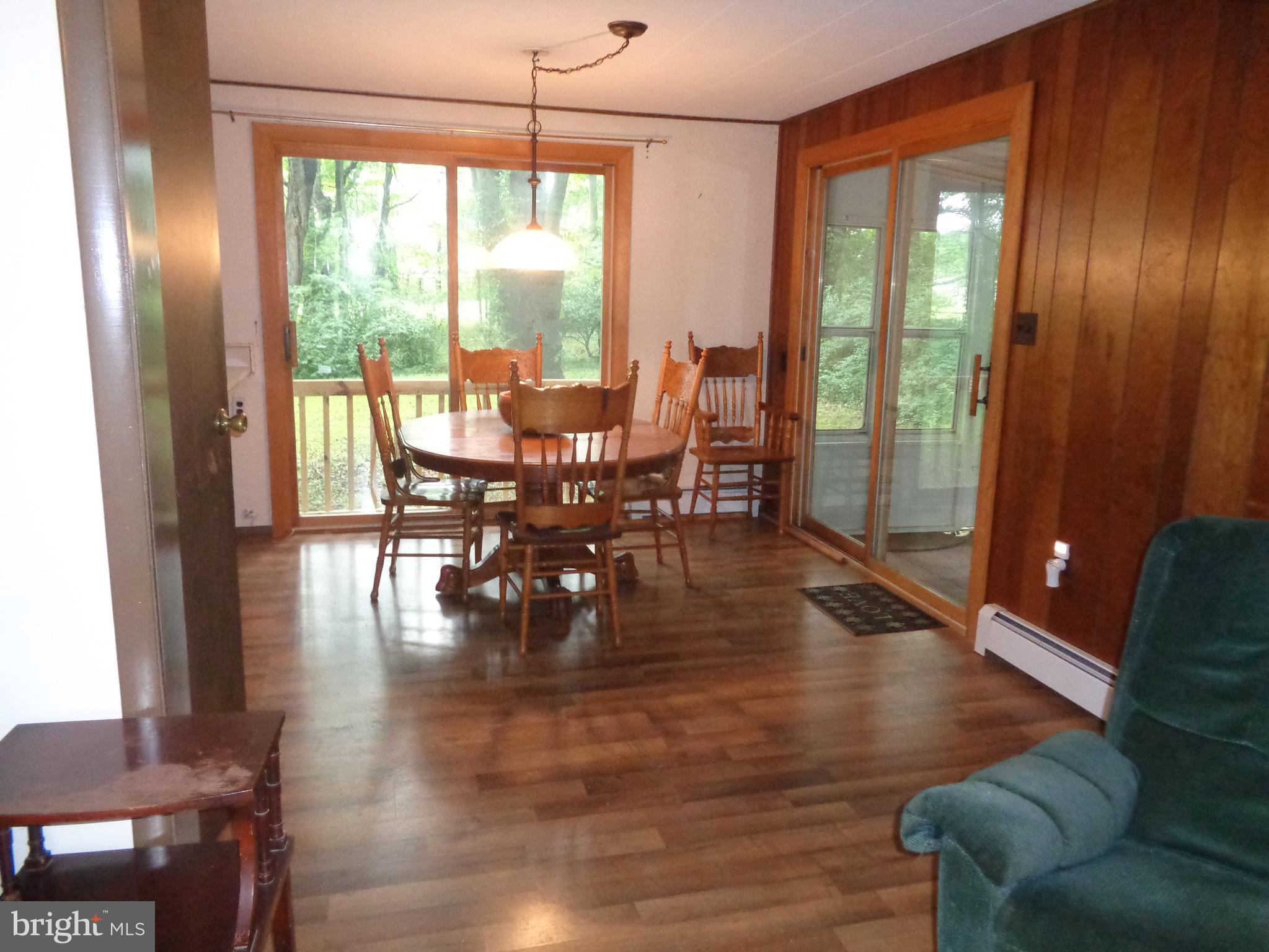 4700 Babylon Road Taneytown, MD 21787 - Photo 13 of 50 Dining room