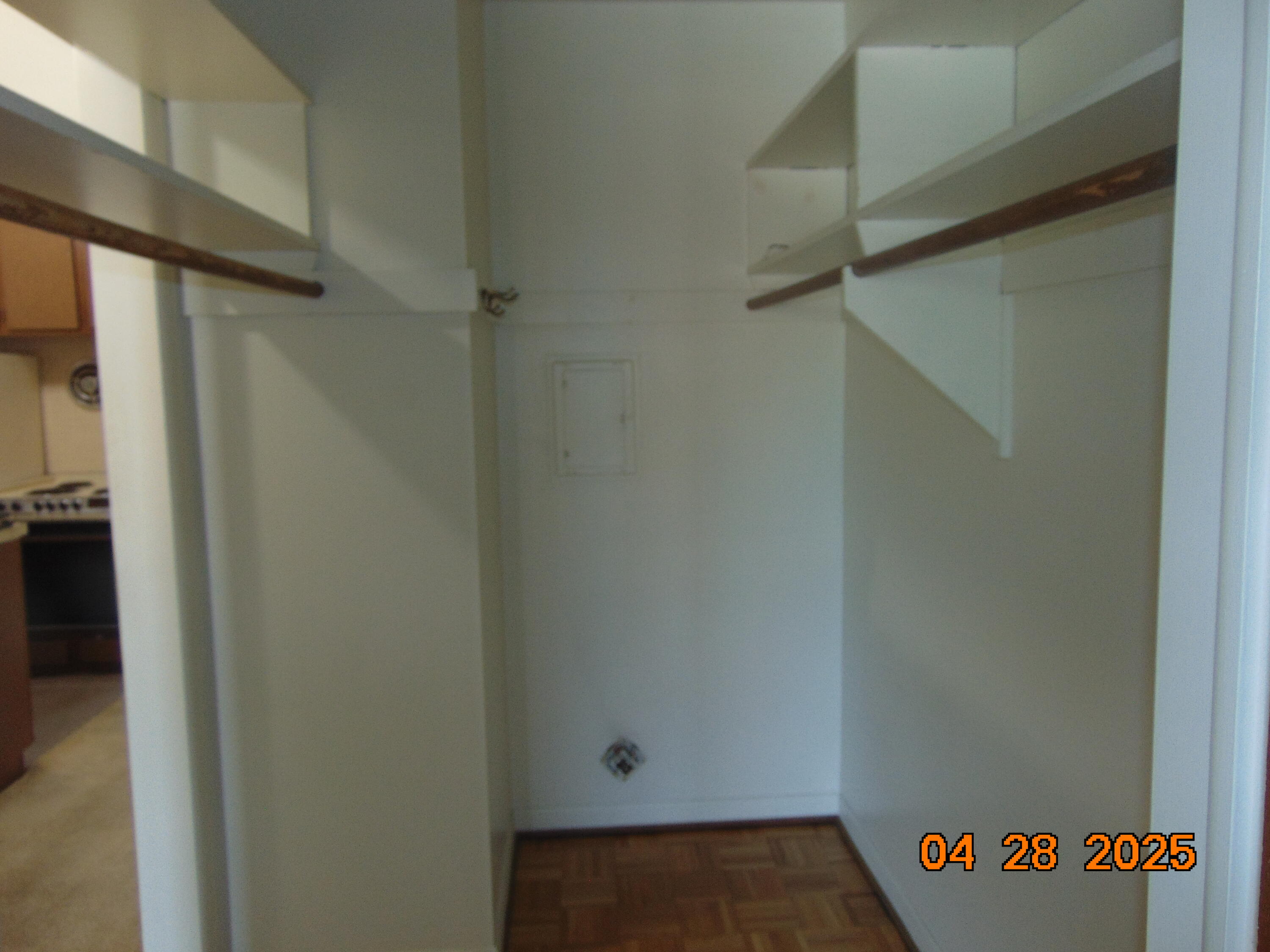 2915 West 13 Mile Road, Unit 209 Royal Oak, MI 48073 - Photo 20 of 28 closet 2