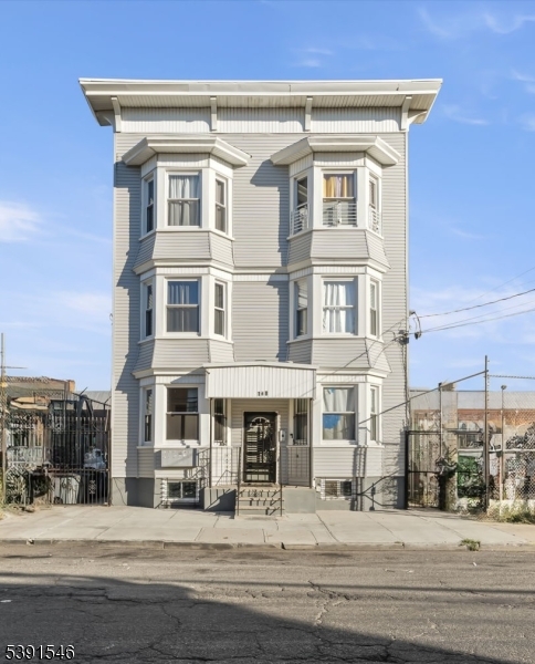 168 Sherman Avenue Newark, NJ 07114 - Photo 1 of 29
