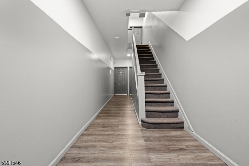 168 Sherman Avenue Newark, NJ 07114 - Photo 26 of 29