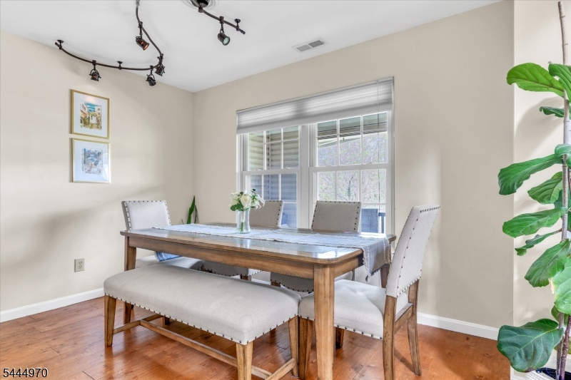 303 Tavistock Road Cherry Hill, NJ 08034 - Photo 12 of 30