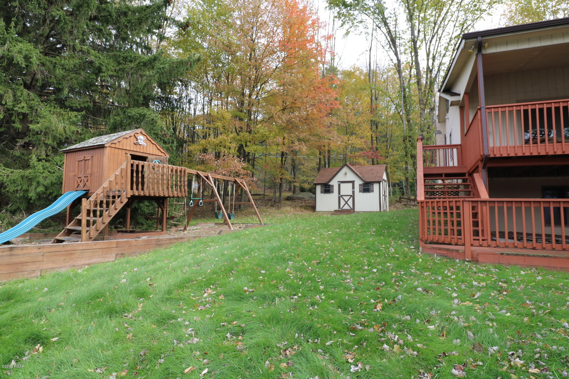 2326 Brookfield Road Lake Ariel, PA 18436 - Photo 5 of 87
