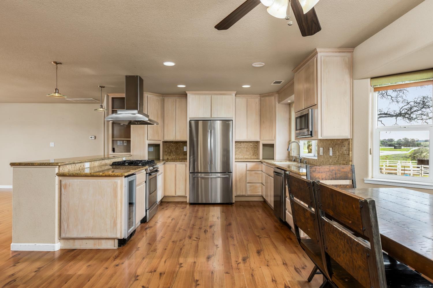 20839 Bear Hollow Road Grass Valley, CA 95949 - Photo 12 of 44 Bosch gas range, hood