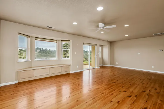 $995,000 | 20839 Bear Hollow Road, Grass Valley, CA 95949