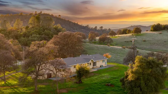 $995,000 | 20839 Bear Hollow Road, Grass Valley, CA 95949
