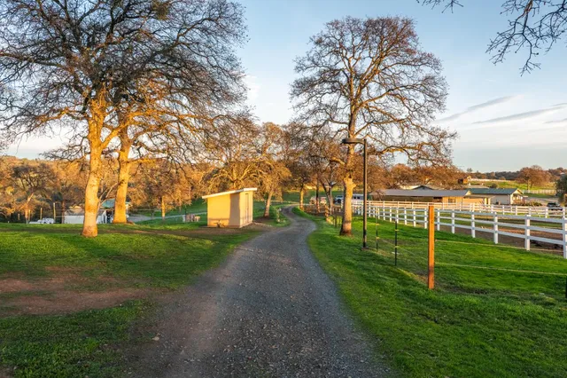 $995,000 | 20839 Bear Hollow Road, Grass Valley, CA 95949