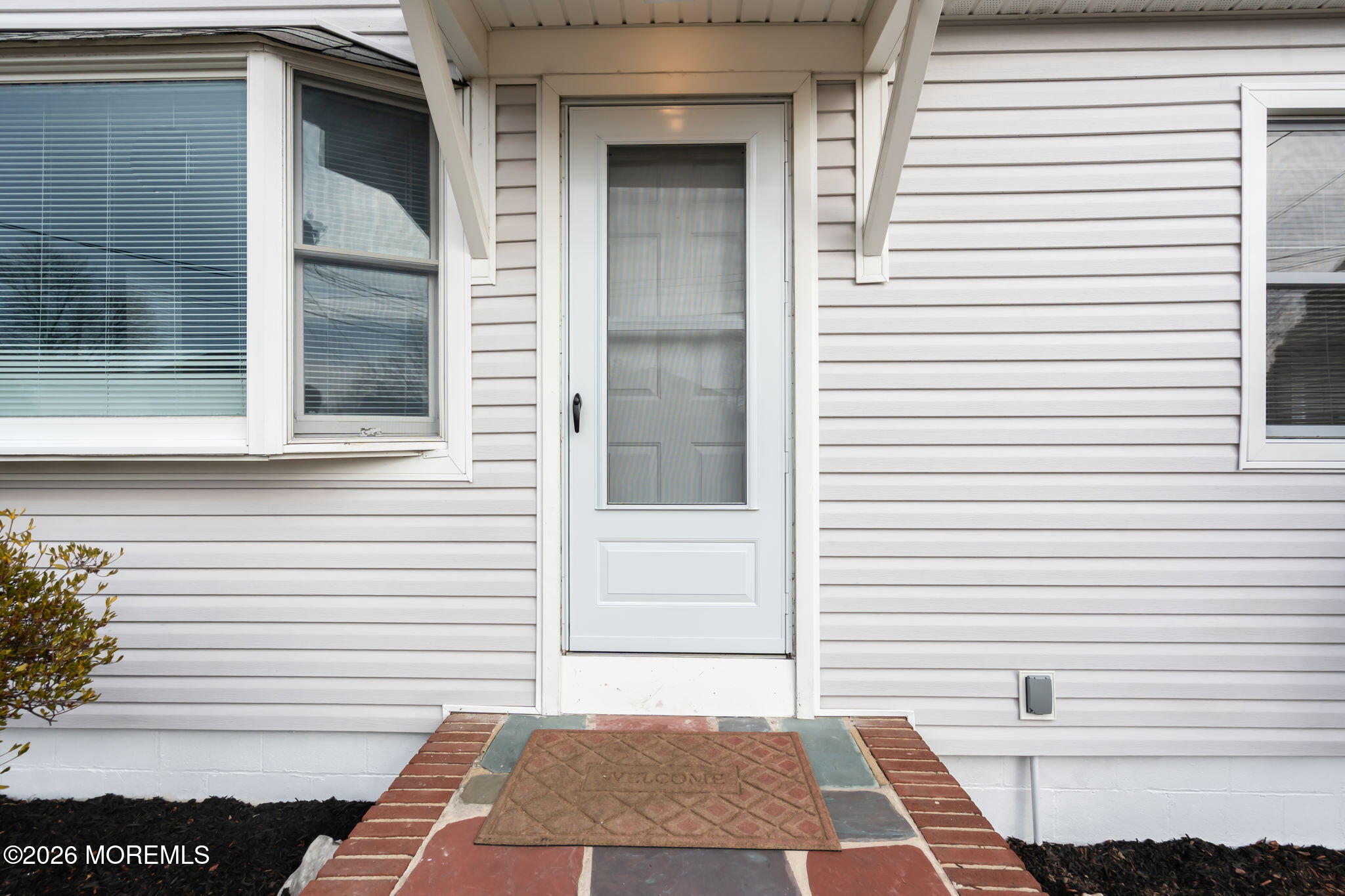 2006 Coral Way Wall, NJ 07719 - Photo 6 of 40 7-web-or-mls-DSC05579