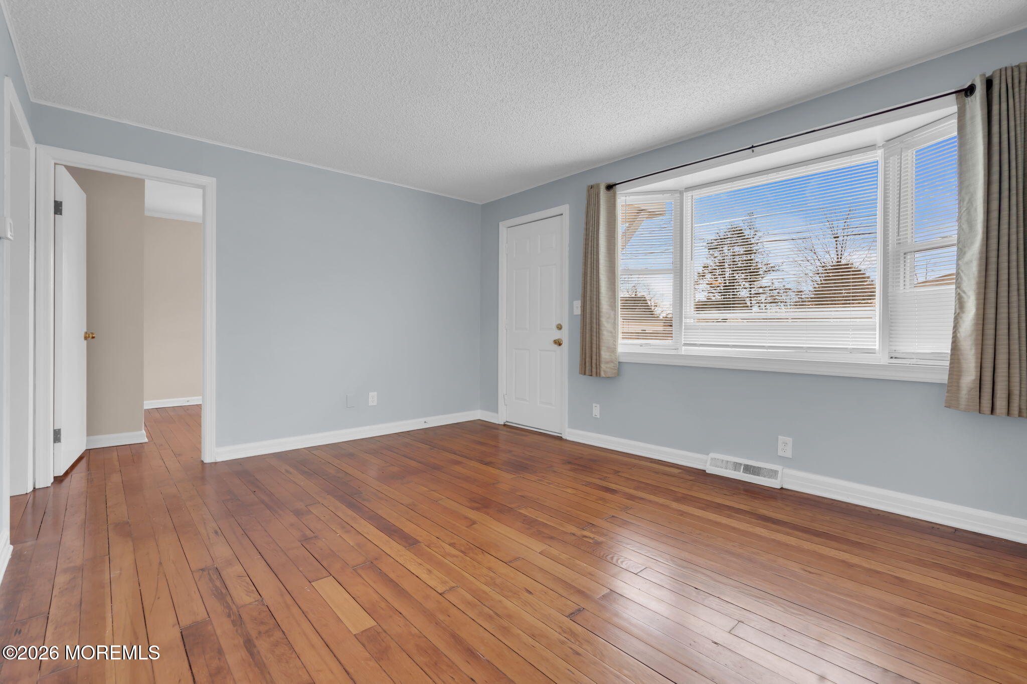 2006 Coral Way Wall, NJ 07719 - Photo 10 of 40 11-web-or-mls-DSC05404