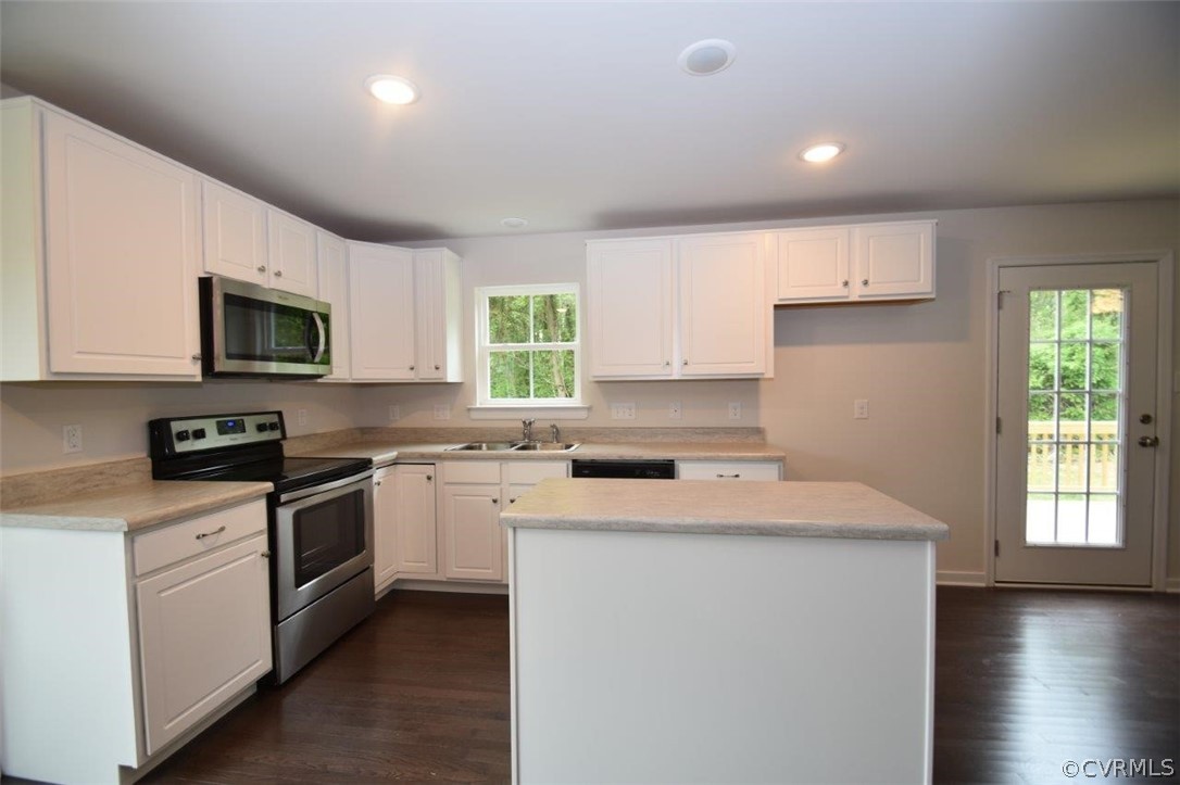 8810 Buffin Road Henrico, VA 23231 - Photo 9 of 20 Gallery Image 9