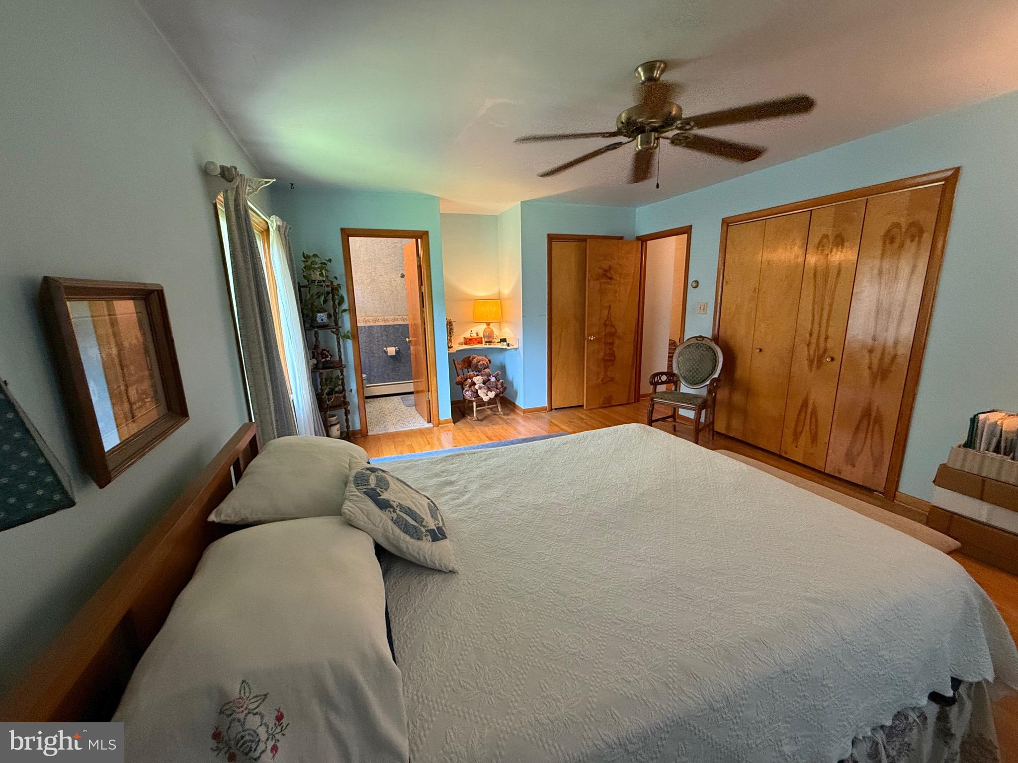 4050 Grande View Drive Pylesville, MD 21132 - Photo 24 of 40 a bed sitting in a bedroom next to a window