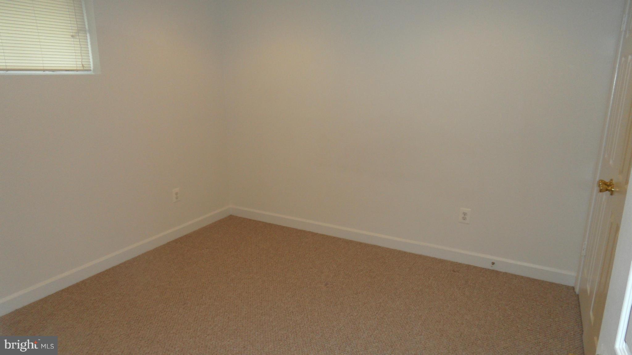 33 Stablemere Court Baltimore, MD 21209 - Photo 20 of 26 Lower Level Bedroom #4
