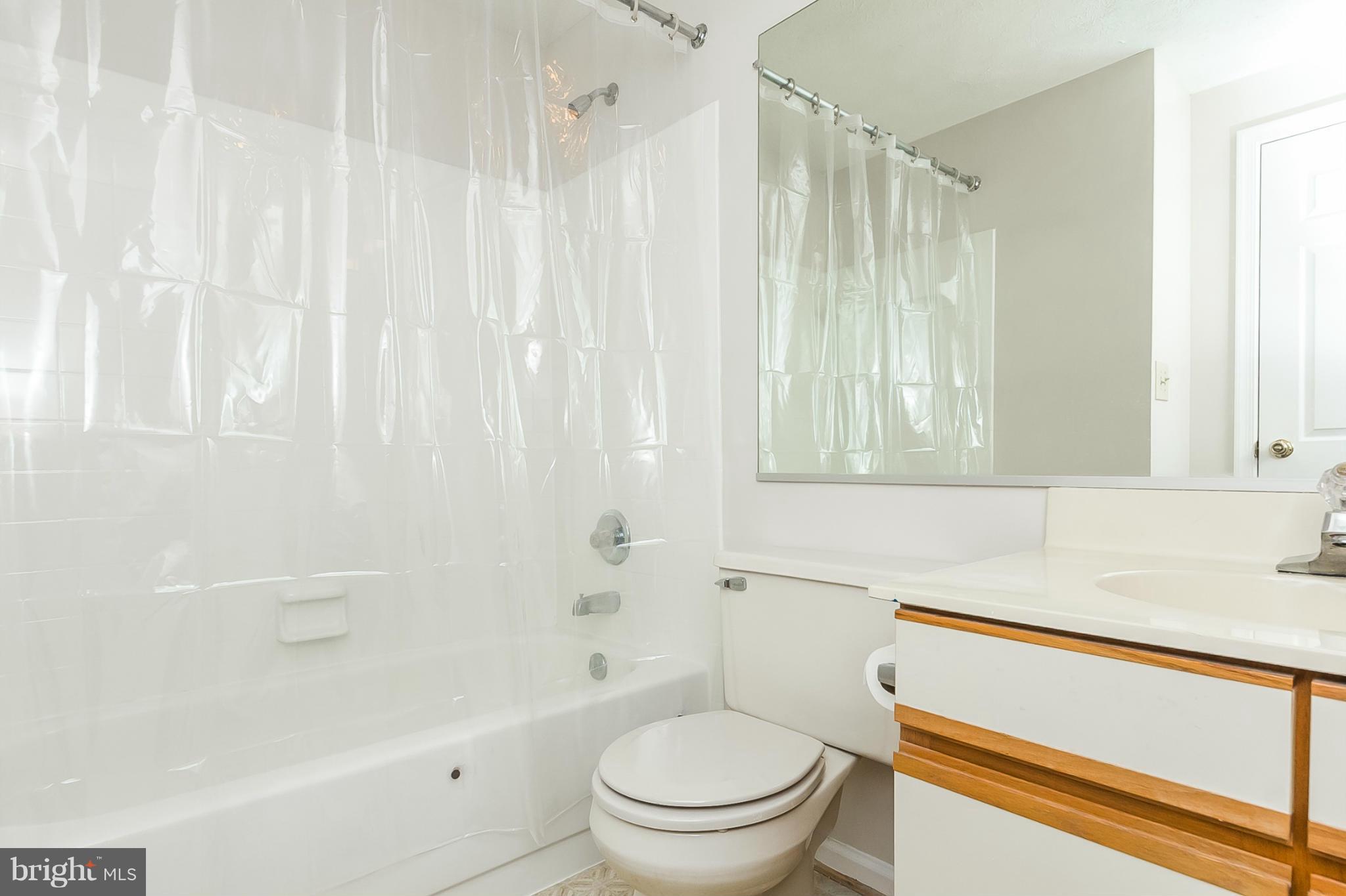 3049 Memory Lane Silver Spring, MD 20904 - Photo 27 of 30 Bath