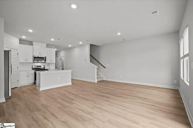 $261,900 | 105 Pleasure Lane, Taylors, SC 29687