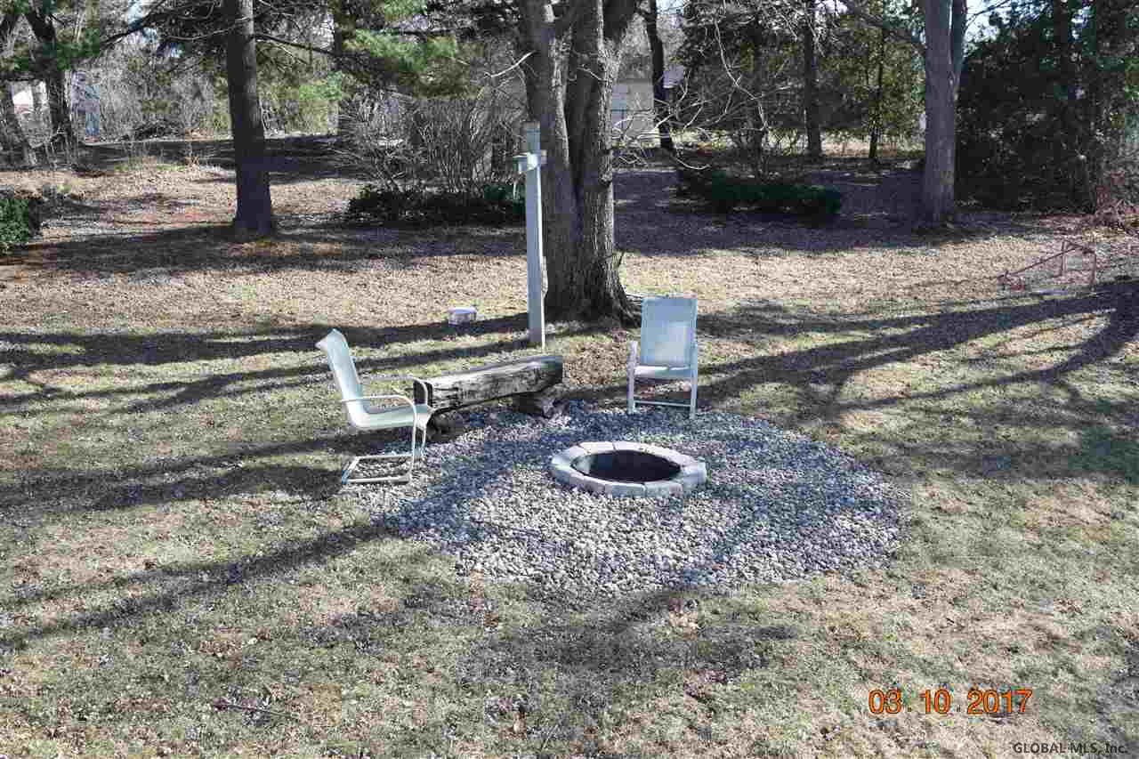 27 Latham Ridge Road Colonie, NY 12110 - Photo 16 of 24 Photo 16