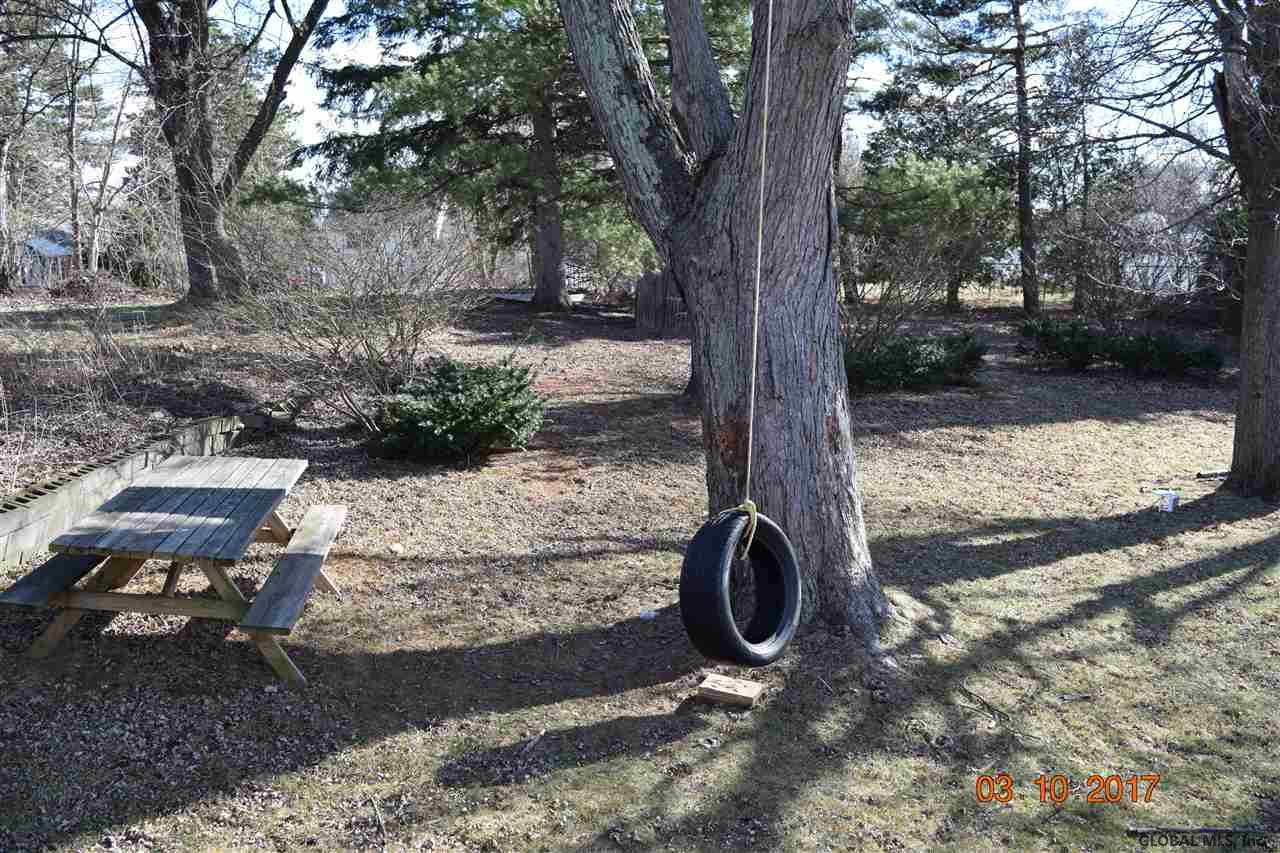 27 Latham Ridge Road Colonie, NY 12110 - Photo 17 of 24 Photo 17