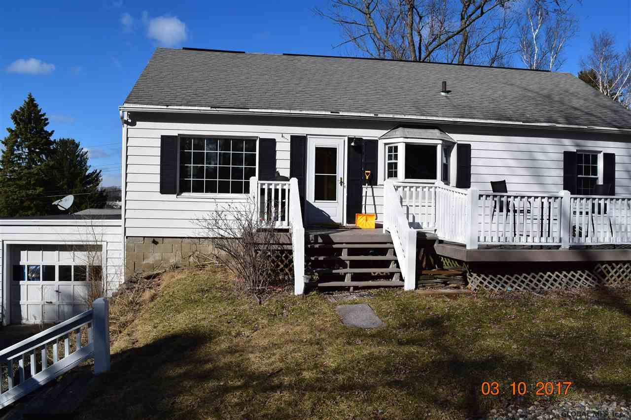 27 Latham Ridge Road Colonie, NY 12110 - Photo 3 of 24 Photo 3